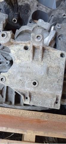 Кронштейн компресора кондиціонера 7813A164 MITSUBISHI