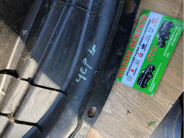 Водостік лобового скла, жабо 861502F002 HYUNDAI