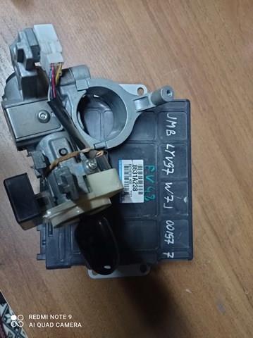8631A238 Mitsubishi