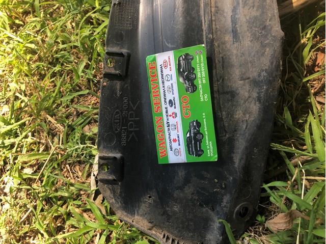 Підкрилок задній лівий 868212F000 HYUNDAI