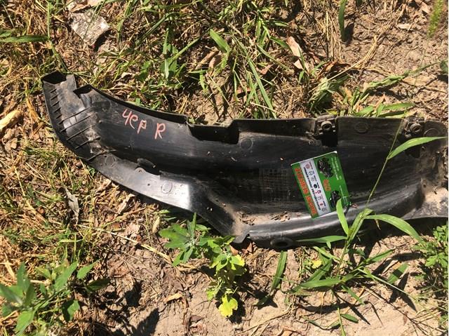 Підкрилок задній правий 868222F500 HYUNDAI