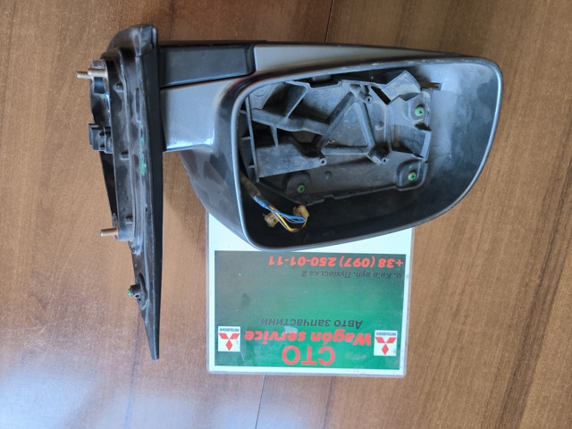 Дзеркало ліве 876102B000 HYUNDAI