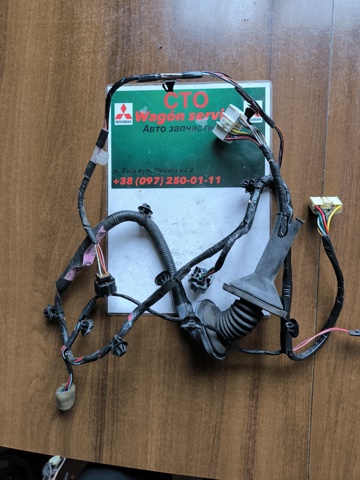 Електропроводка передніх дверей MN151095 MITSUBISHI