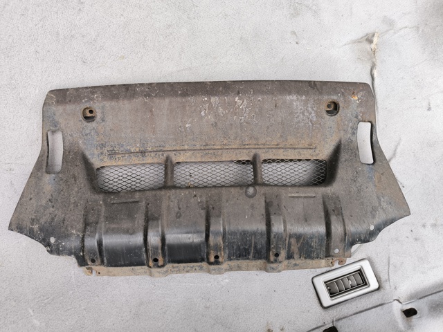Захист картера двигуна MR437661 MITSUBISHI