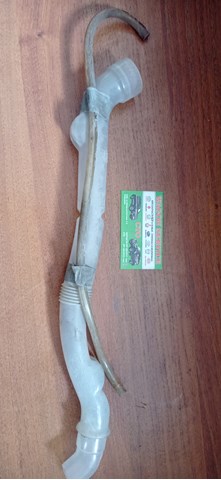Горловина бачка омивача MR515707 MITSUBISHI