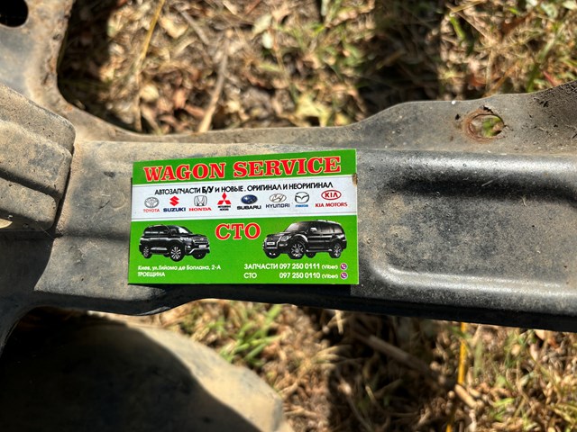 Установча панель передня Міцубісі Паджеро 3