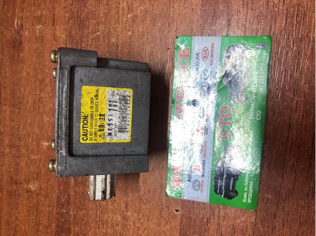 Датчик Ейрбег передній MR551787 MITSUBISHI