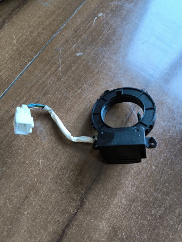 Датчик кута повороту кермового колеса MR551792 MITSUBISHI