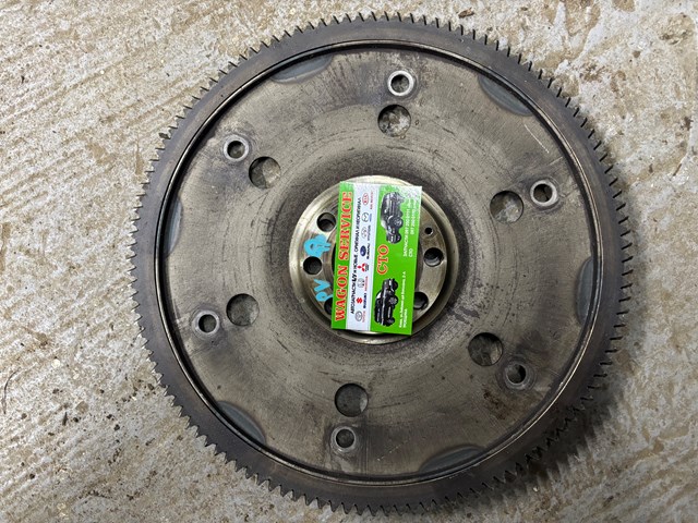 Демпферний маховик MR983392 MITSUBISHI