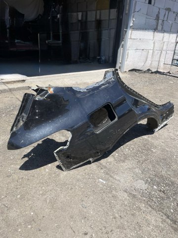 Крило заднє праве 41007955006 BMW