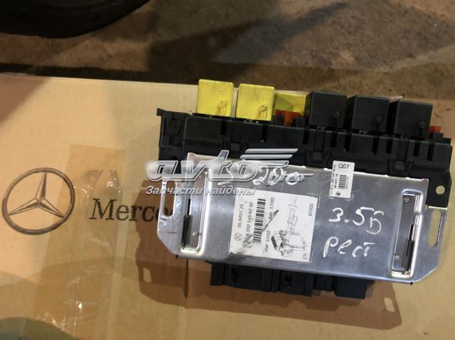 Монтажний блок 0325458232 MERCEDES