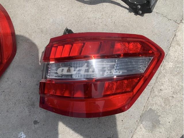 Фара задня права зовнішня 2128200464 MERCEDES