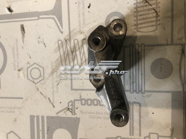 Кронштейт кріплення форсунки 6110782741 MERCEDES