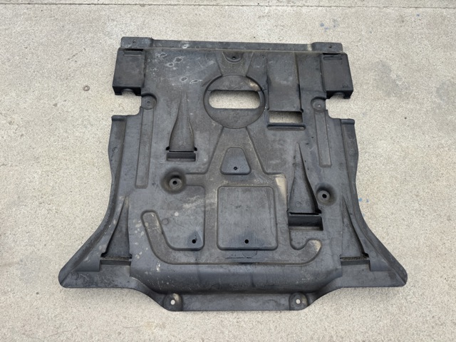 Захист картера двигуна A1665200723 MERCEDES