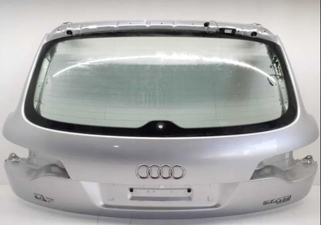 Задні двері багажника 4L0827023A VAG