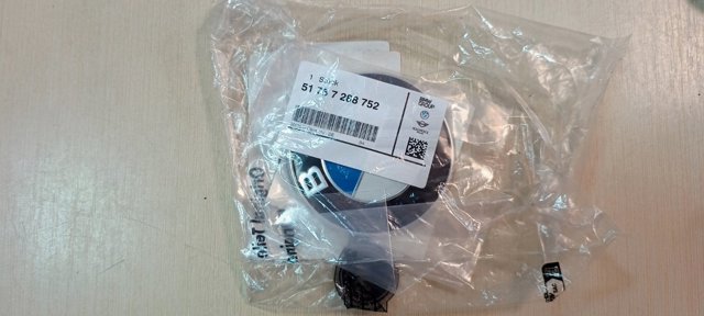 Орнамент і декоративні написи 51767288752 BMW