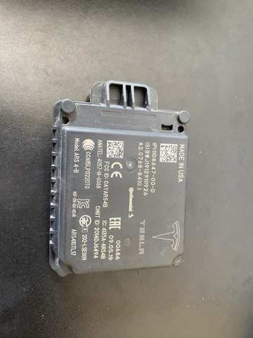 Радарний датчик дистанції 110864700D TESLA