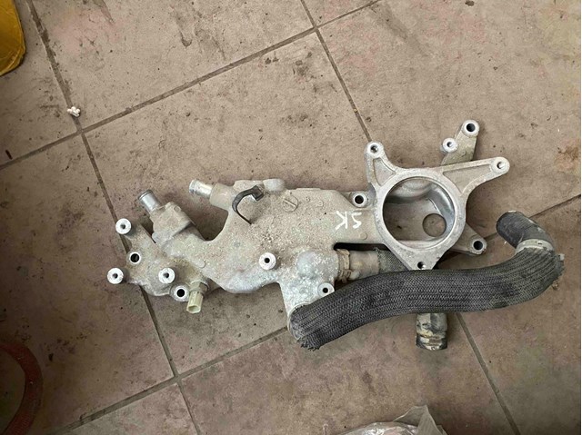 Фланець системи охолодження (трійник) 14050AB300 SUBARU