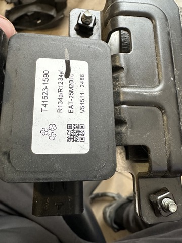 Теплообмінник системи кондиціювання 25670CV000 HYUNDAI