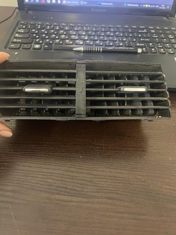Решітка повітропровода 66110FG020 SUBARU