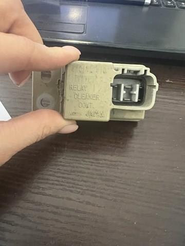 Реле фар передніх 88018SC010 SUBARU