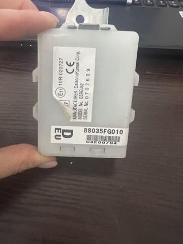 Блок управління центральним замком 88035FG010 SUBARU