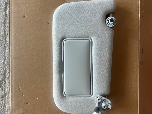 Козирок протисонячний 964005SA0E NISSAN