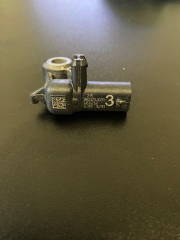Датчик Ейрбег передній 98237SJ020 SUBARU