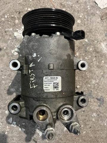 Компресор кліматичної установки AV1119D629BC FORD