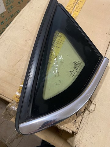 Скло-кватирка двері, задній, правій DS7Z5429710A FORD