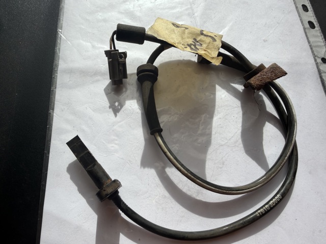 Передній датчик ABS 0265007905 BOSCH