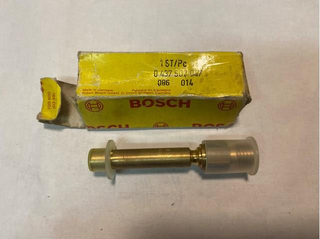 Форсунки електромагнітні 0437502047 BOSCH