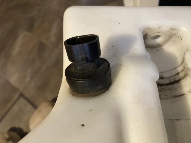 Датчик рівня бачка склоомивача 13248197 OPEL
