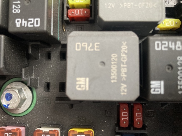 Реле свічок накалу 13500120 OPEL