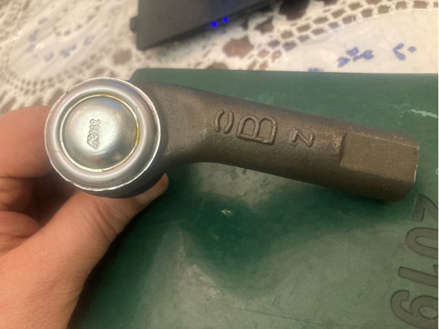 Наконечник рульовий 2225203 LEMFORDER