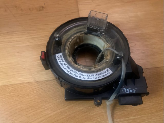Кольцо airbag контактное, шлейф руля 	 3C0959653