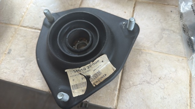 Подушка амортизатора переднього 546102F000 HYUNDAI
