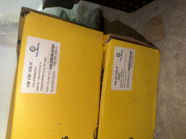 Зчеплення і комплектуючі 600032100 LUK