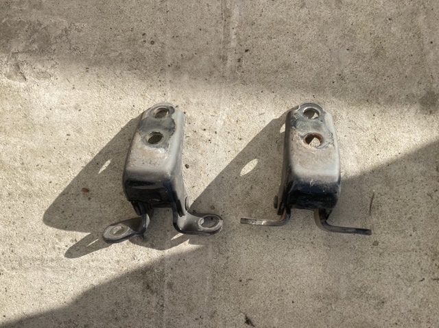 Петля водійських дверей 67460S3N003ZZ HONDA