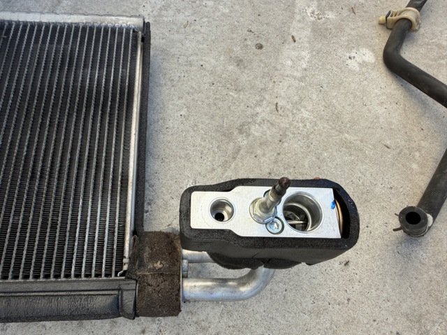 Клапан TRV, кондиціонера 80221SNKA01 HONDA