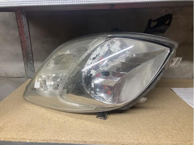 Права блок фара 811100D120 TOYOTA