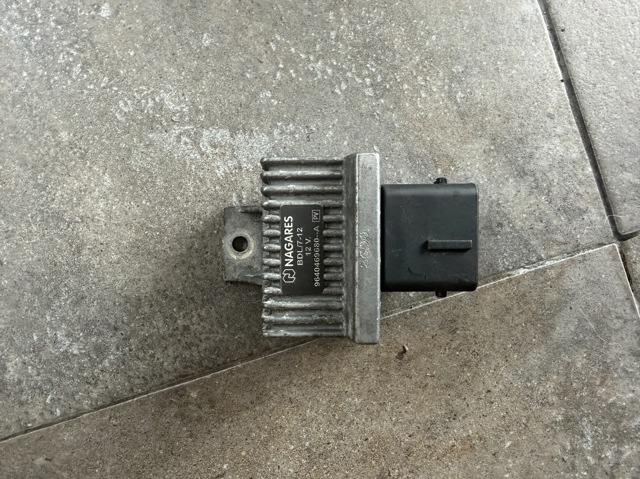 Реле накалу 9640469680A NISSAN