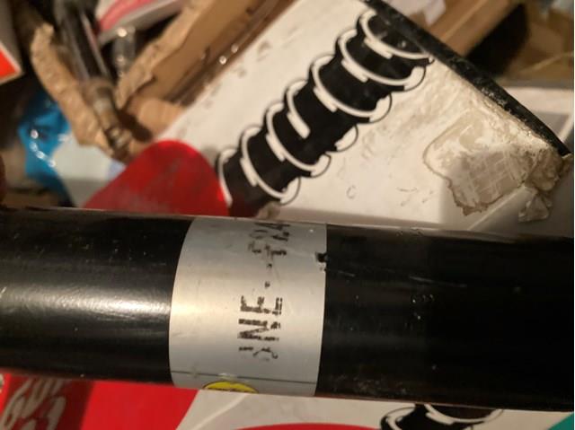 Циліндр підвіски BNEE244 BILSTEIN