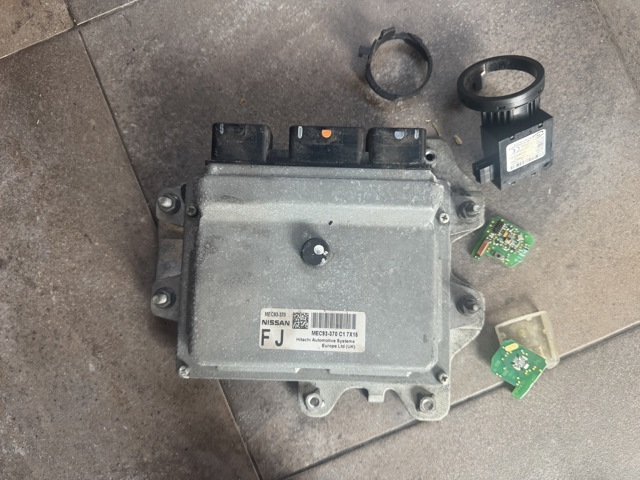 Мізки двигуна MEC93370 NISSAN