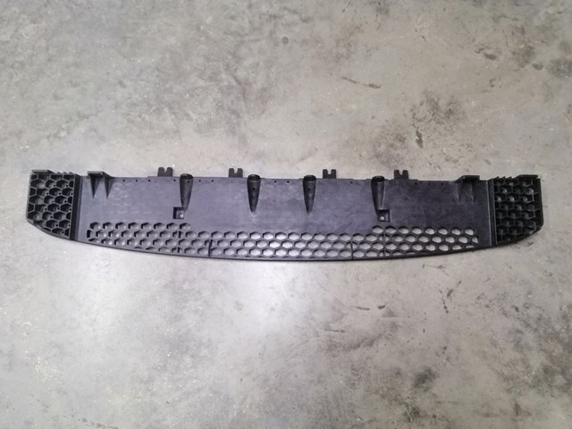 Швелер переднього бампера 865601H200 HYUNDAI