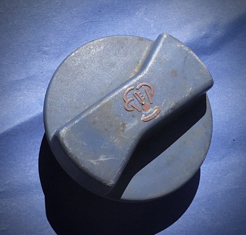 Кришка бачка 1J0121321A VAG