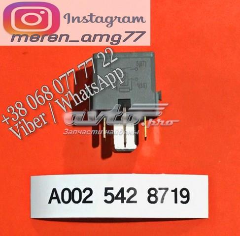Реле свічок накалу A0025428719 MERCEDES