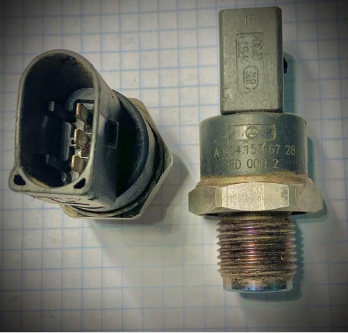 Манометри A0041536728 MERCEDES