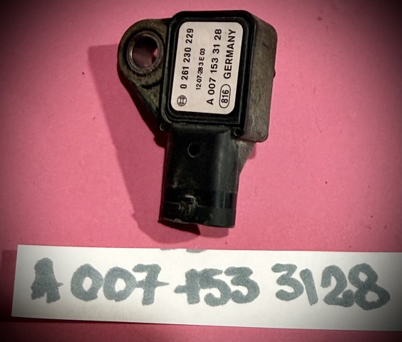 MAP сенсор A0071533128 MERCEDES