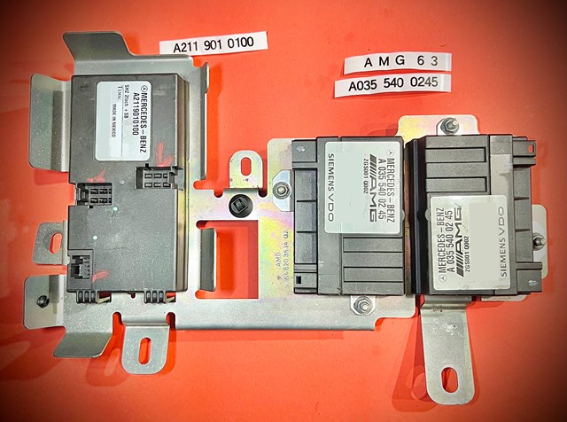 Блок керування сигналами SAM A0355400245 MERCEDES